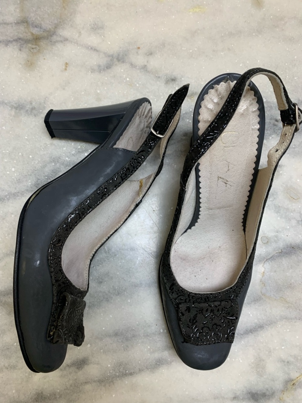 Y2K women’s leather closed toe pumps classy office wear business church s6 1/2